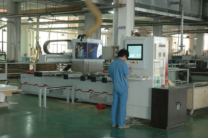 办公家具工厂车间